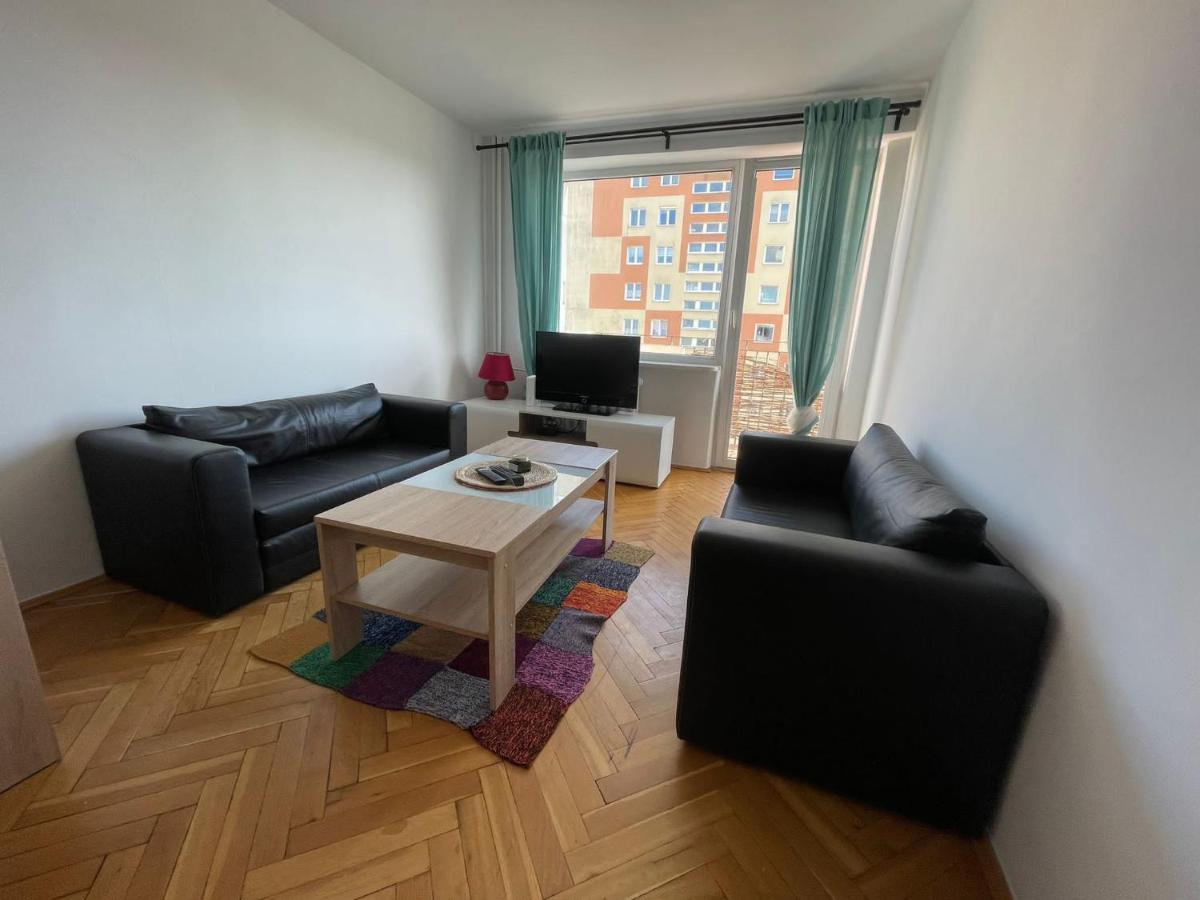 Апартаменти Carmen Apartments4u - Bydgoska 6 Гданськ